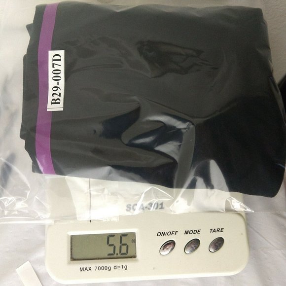 NIKE Dri-Fit Women's Epic Mesh Insert Capri Leggings Reflective Black Sz S (26") - Picture 12 of 12